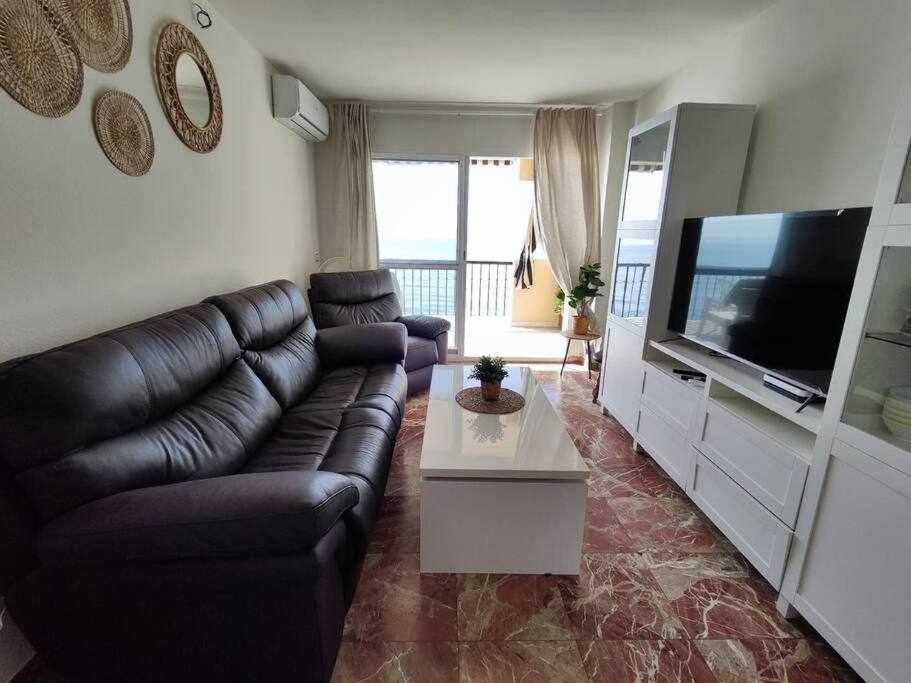 Fuengirola Frente Al Mar Apt Kültér fotó