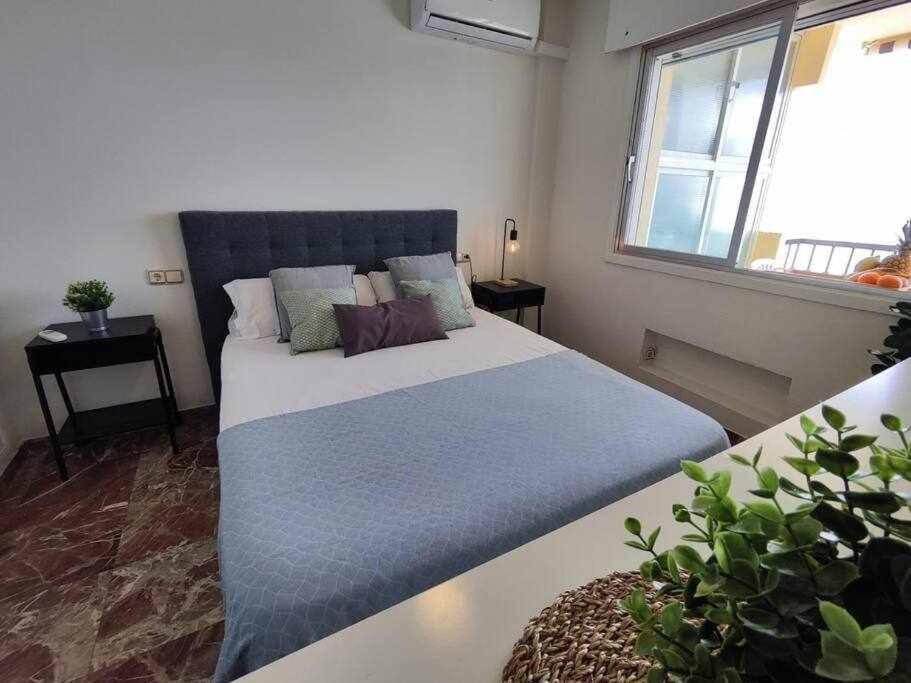 Fuengirola Frente Al Mar Apt Kültér fotó