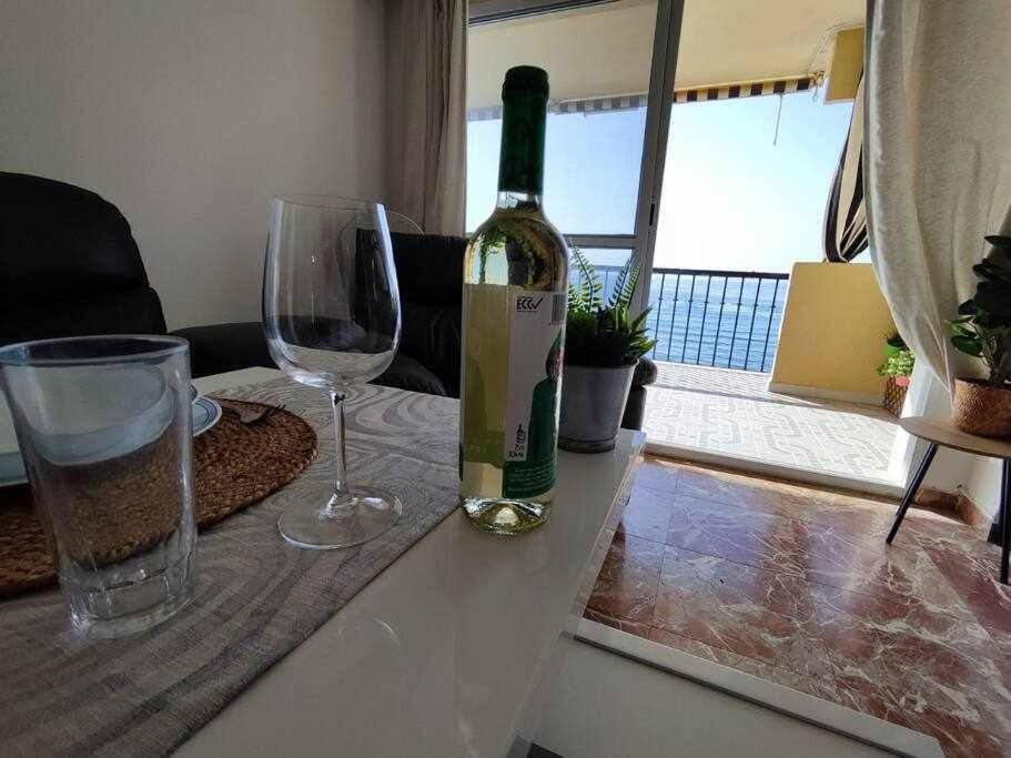 Fuengirola Frente Al Mar Apt Kültér fotó